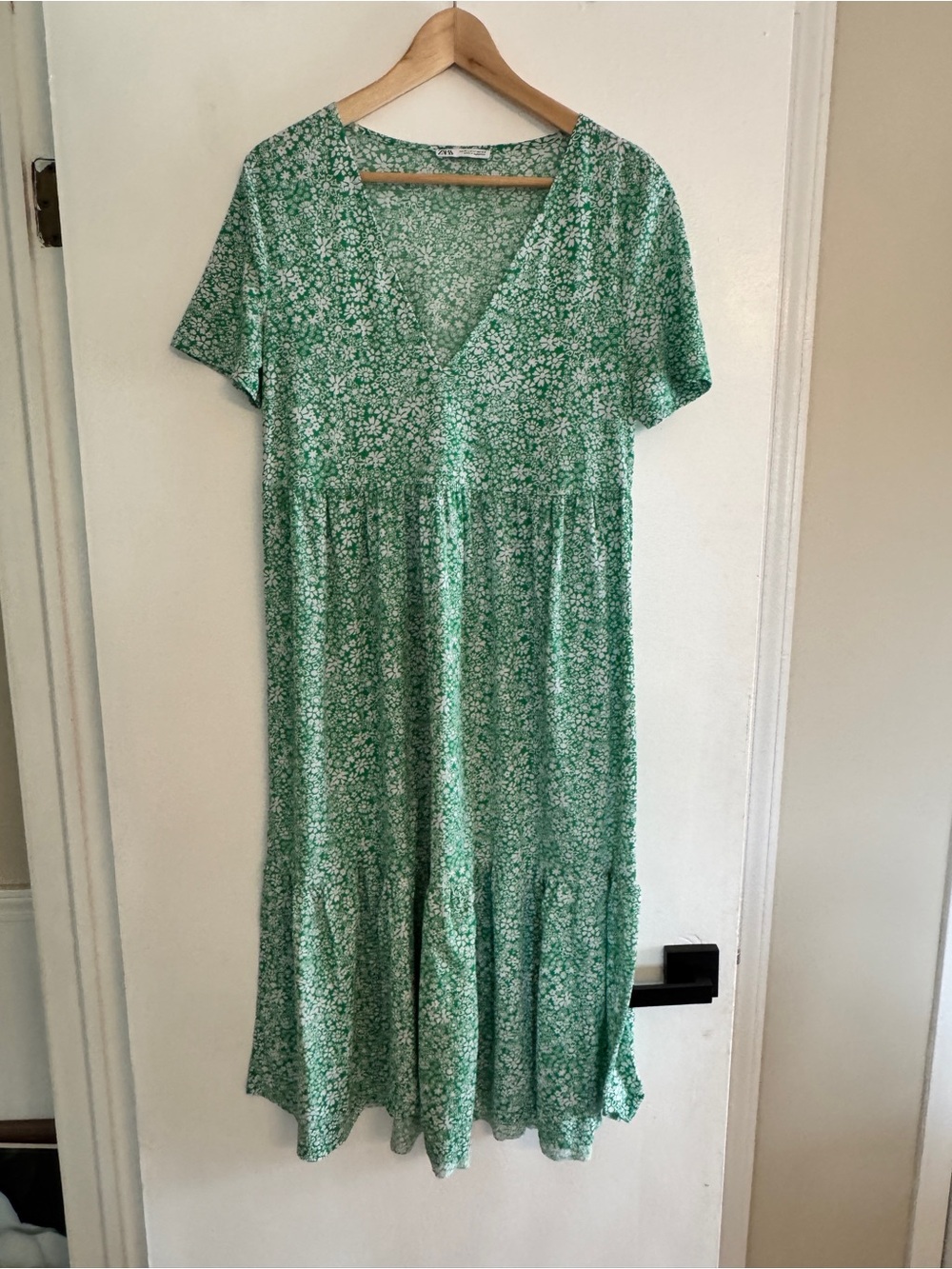Zara Green and White Floral V-Neck Midi Dress